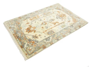 Muted Cream Floral 4X6 Oushak Chobi Oriental Rug