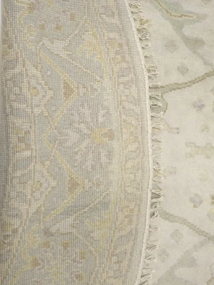 Muted Cream Floral Transitional 8X8 Oushak Chobi Oriental Round Rug