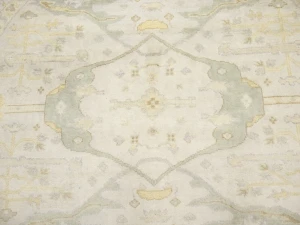 Muted Cream Floral Transitional 8X8 Oushak Chobi Oriental Round Rug