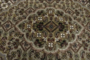 Cream Floral 3X5 Tabriz Fish Mahi Oriental Rug