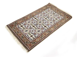 Cream Floral Tribal 3X5 Indo-Bidjar Oriental Rug