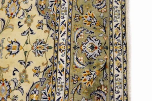 Vintage Beige Traditional 8X11 Kashan Persian Rug