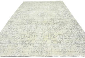 Antique Muted Beige Floral 8'7X12'5 Distressed Vintage Oriental Rug