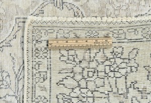 Antique Muted Beige Floral 5X7'5 Distressed Vintage Oriental Rug