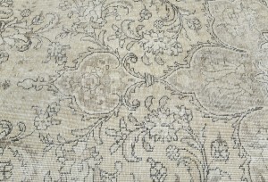 Antique Muted Beige Floral 5X7'5 Distressed Vintage Oriental Rug